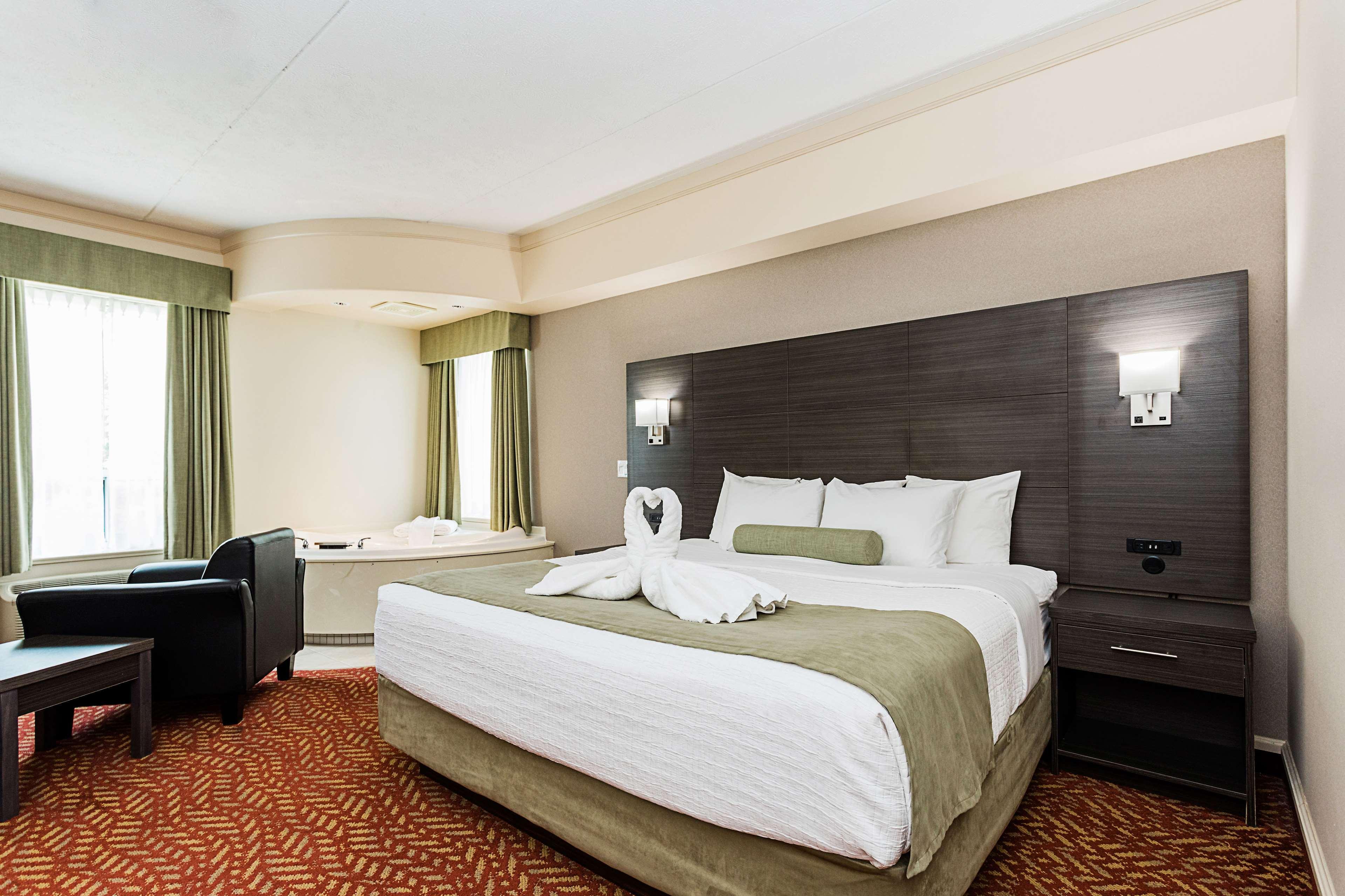 אואן סאונד Best Western Inn On The Bay מראה חיצוני תמונה