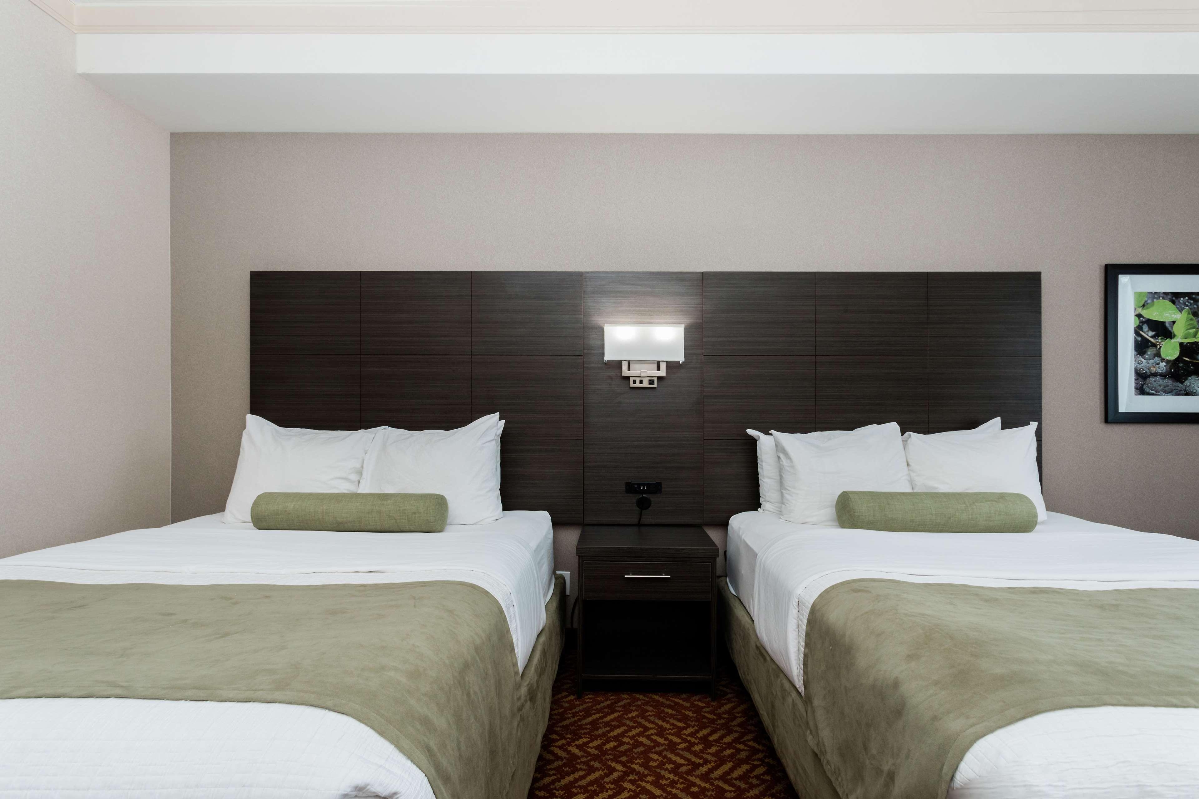 אואן סאונד Best Western Inn On The Bay מראה חיצוני תמונה