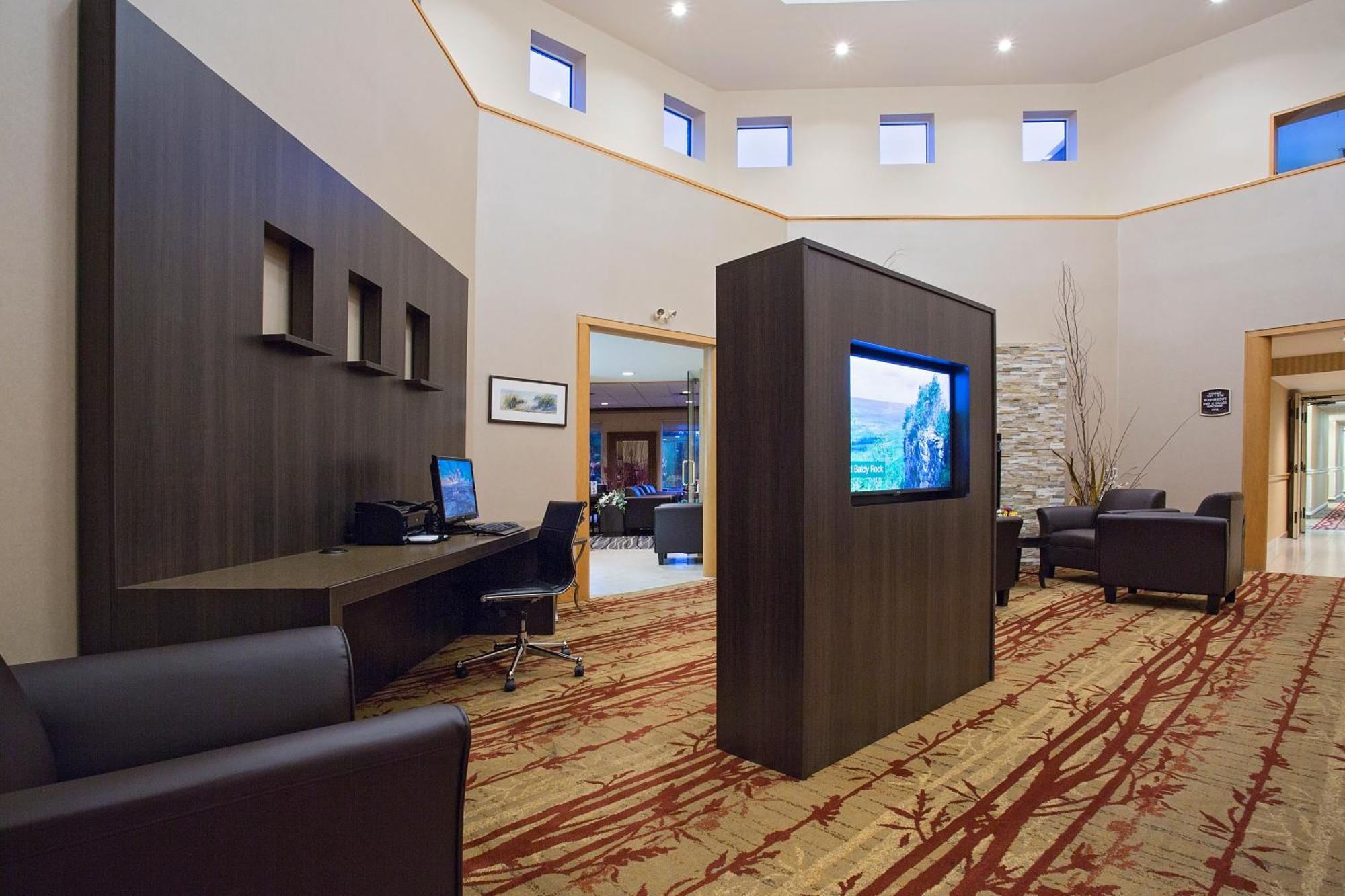 אואן סאונד Best Western Inn On The Bay מראה חיצוני תמונה