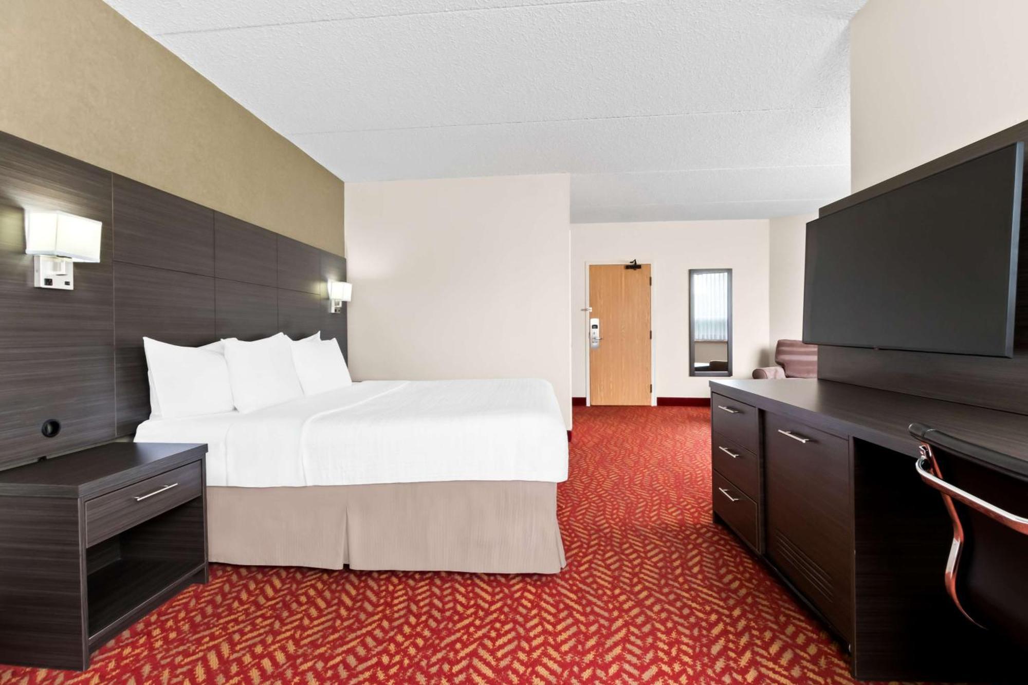 אואן סאונד Best Western Inn On The Bay מראה חיצוני תמונה